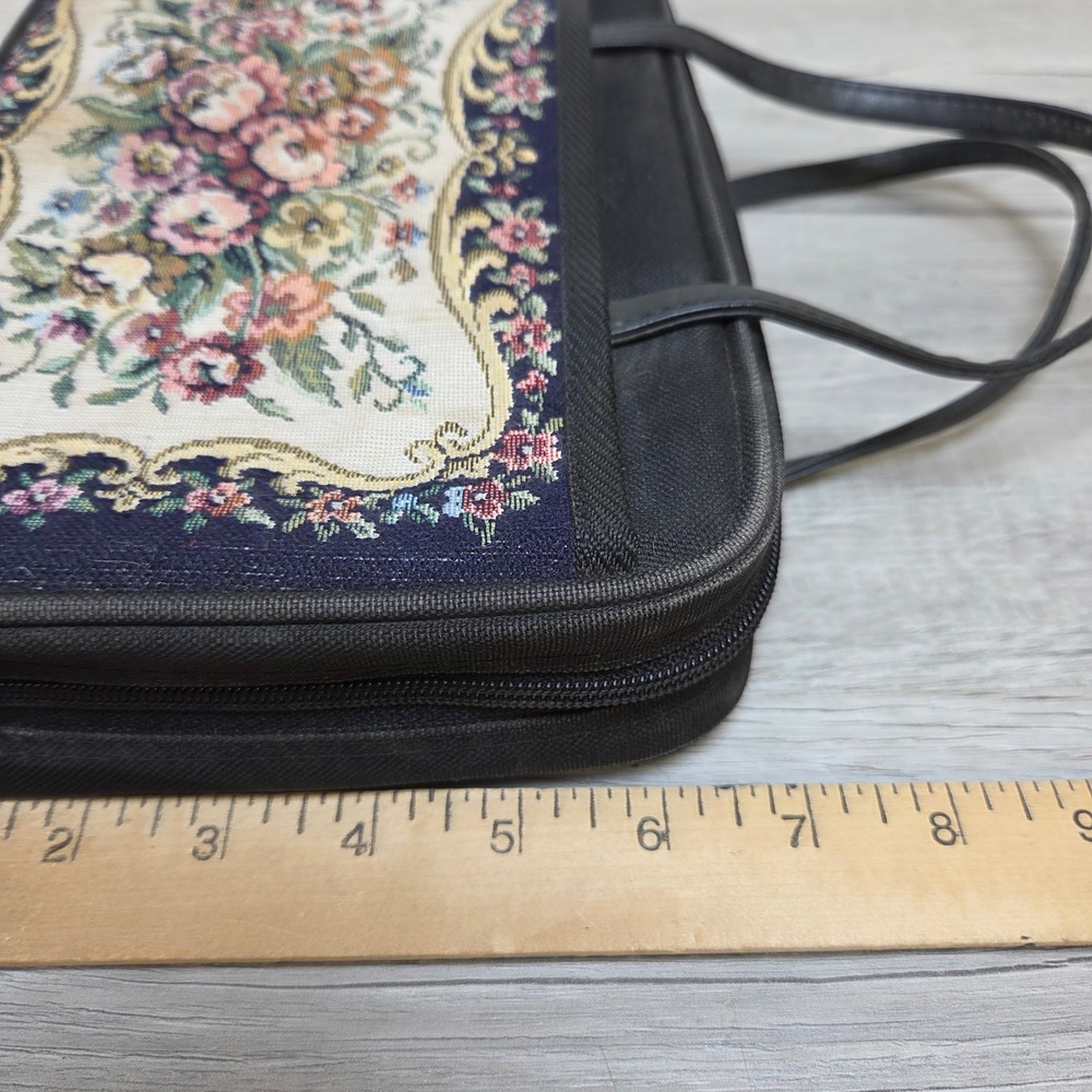 Vintage Floral Tapestry Travel Case Zipper Organizer Made Korea - Picture 3 of 9